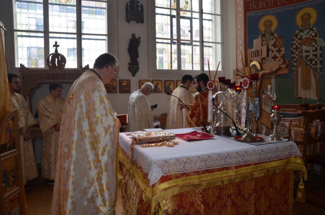 03-01-2016 Pontificale liturgie en Lectorwijding Stefaan Coudenys